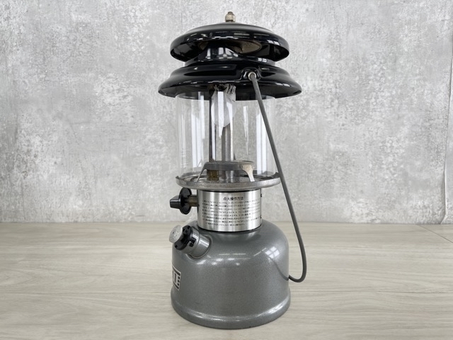 ランタン 中古品 動作保証 Coleman コールマン 282・285 Unleaded1 