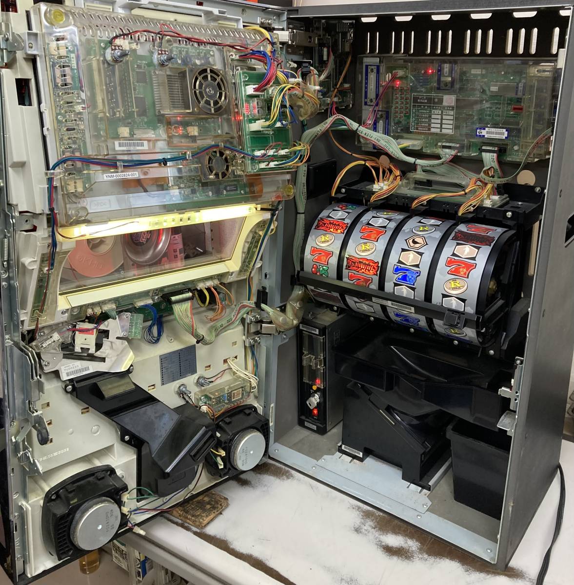 バイオハザード 動作確認済み 家庭用電源OK（元々100V）コイン不要機付き♪