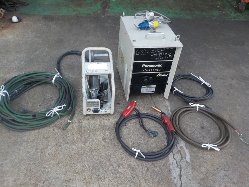 即決税込中古保証付Panasonic半自動溶接機YD-190SL7 190A 供給ケーブル 