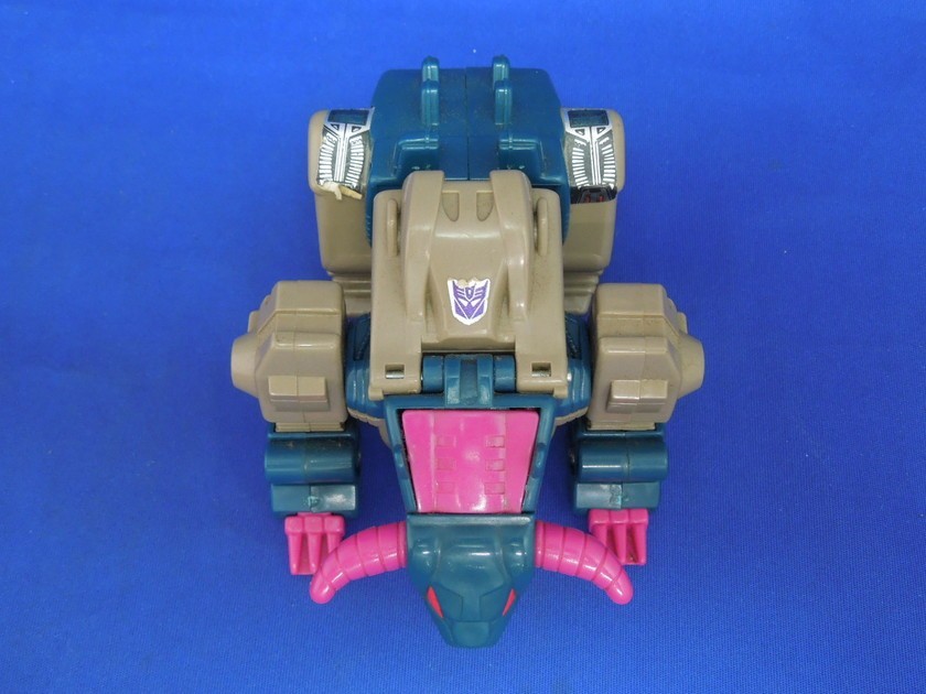 トランスフォーマー ブルホーン D-302 ヘッドマスター Jr.