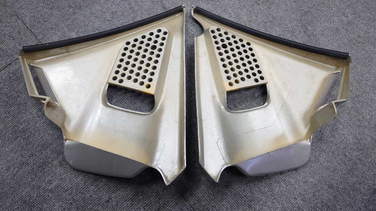 VT250F(MC08/1982)純正オプション ラジエーターカバー 左右セット