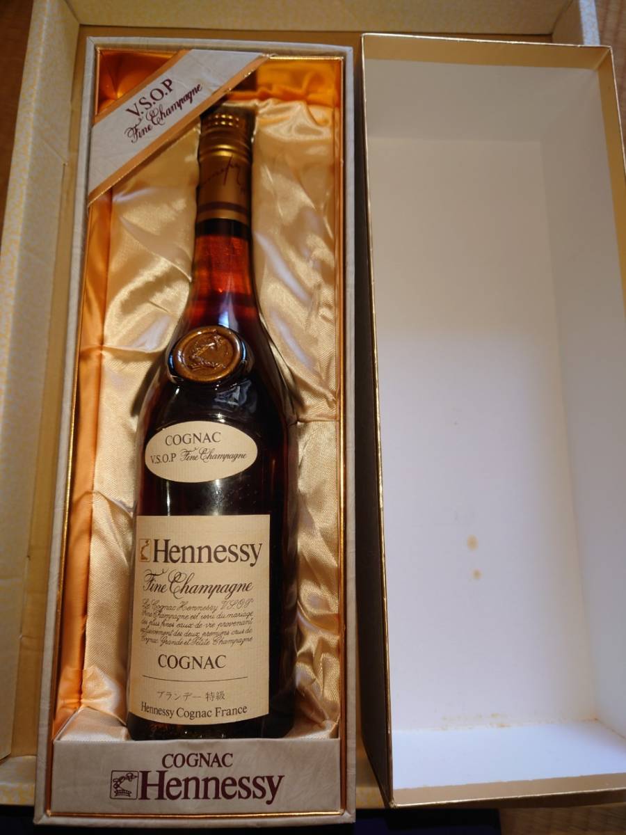 ヘネシー ブランデー Hennessy コニャック 700ml COGNAC XO VSOP 未開