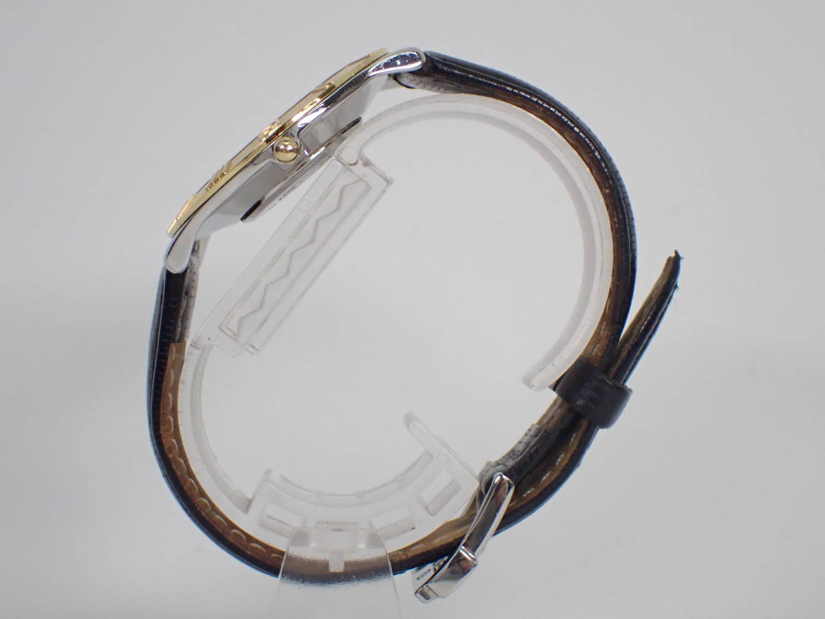 FENDI フェンディ 腕時計 033-2000G-114 クォ―ツ ズッカ柄 黒文字盤