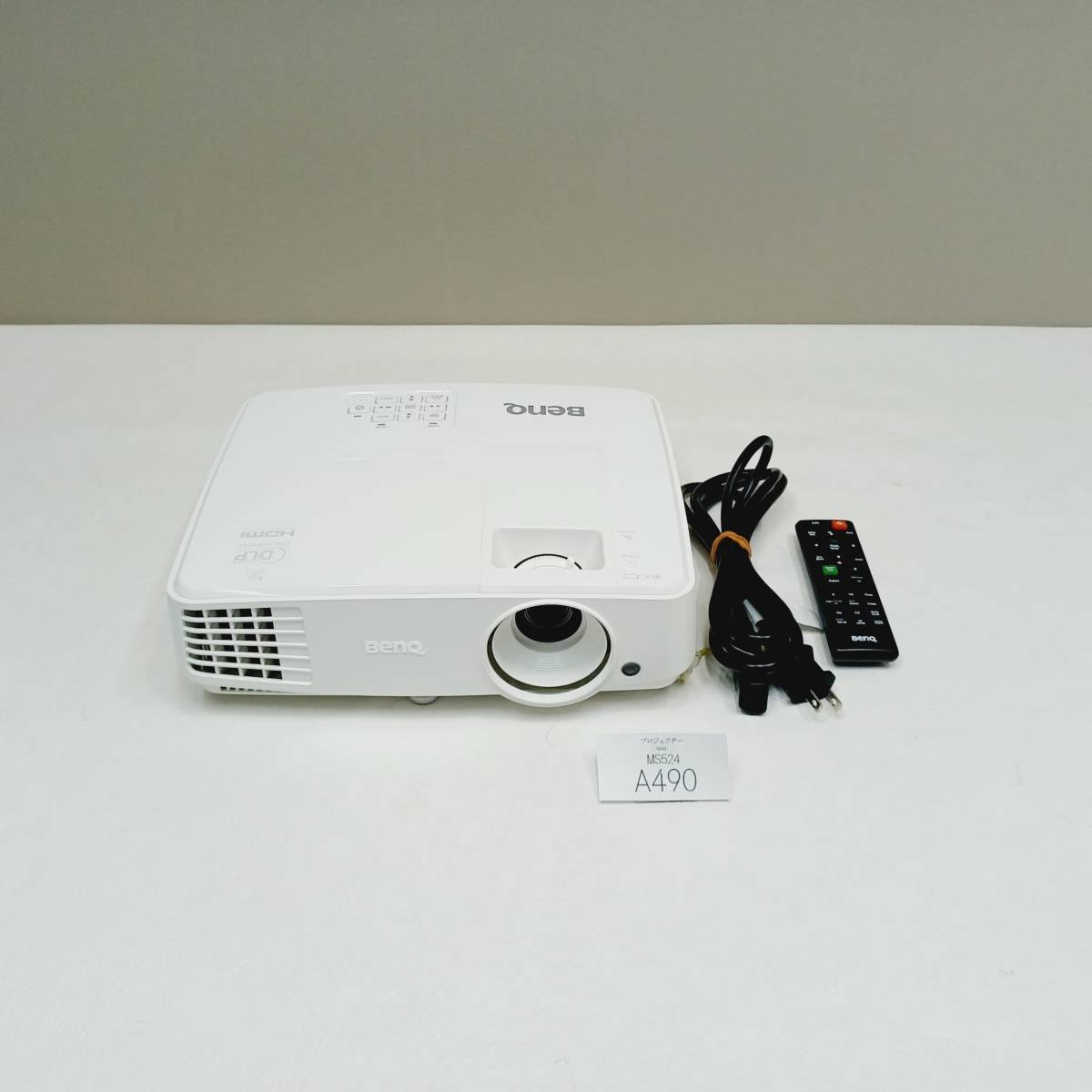 数量限定，低価 【A490】BenQ ベンキュー プロジェクター MS524