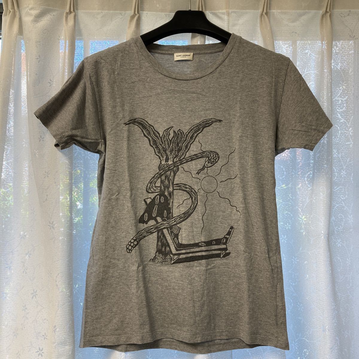 【定番人気，HOT】 SAINT LAURENT Tシャツ XS(半袖Tシャツ)｜売買されたオークション情報、yahooの商品情報をアーカイブ公開 - オークファン 男性用