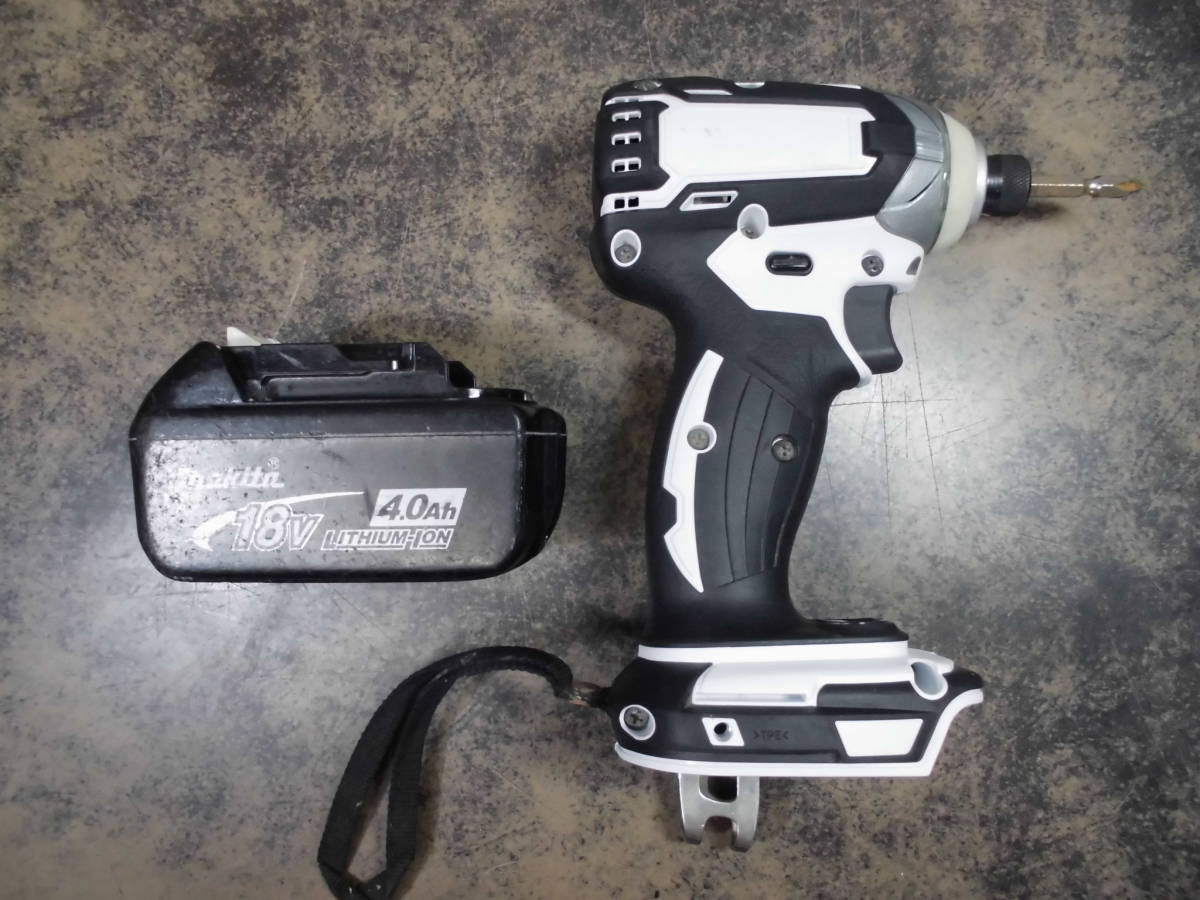 ☆マキタ 18V 充電式インパクトドライバー（白）♪