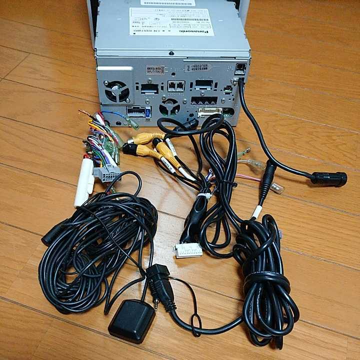 CN-RX01WD パナソニック ストラーダ Panasonic カーナビ Strada 7v型 
