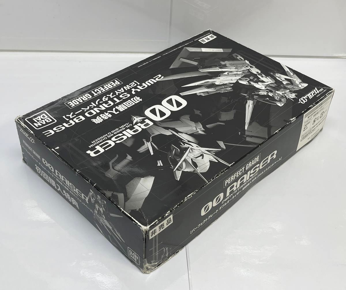 バンダイ PG 1/60 ダブルオーライザー 初回購入特典 2WAYスタンド