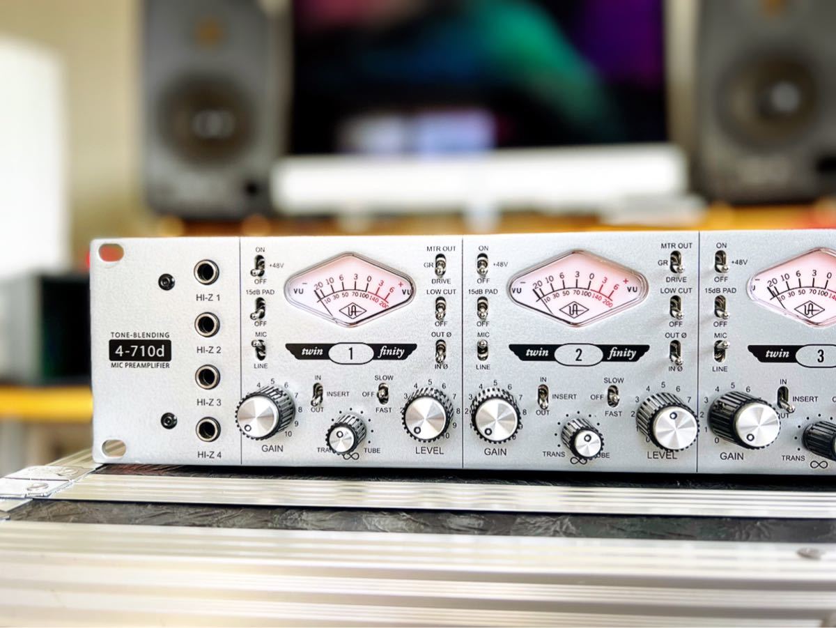 Universal Audio 4-710D 4-710d Preamp and Microphone 4-710D(真空管 