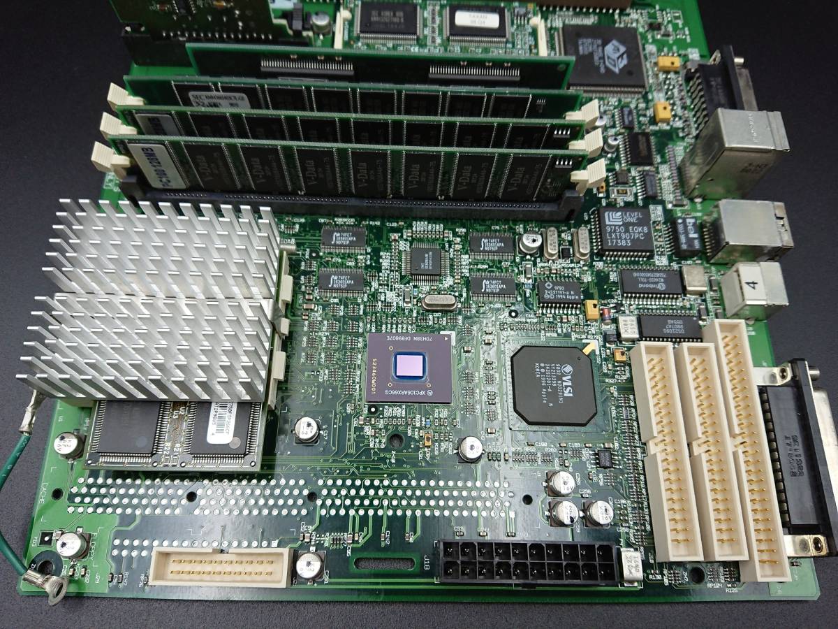 【ジャンク】APPLE マザーボード 820-0864-B 動作未確認