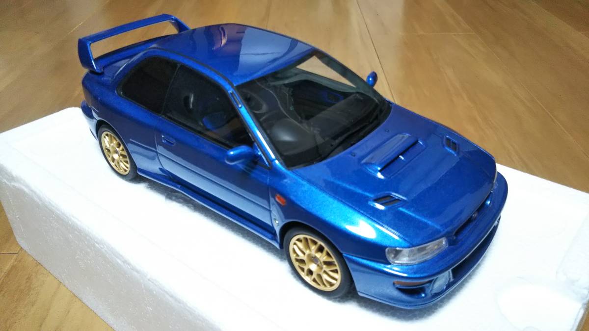 京商 1/18 Samurai スバル インプレッサ 22B STI ミニカー 700台限定 