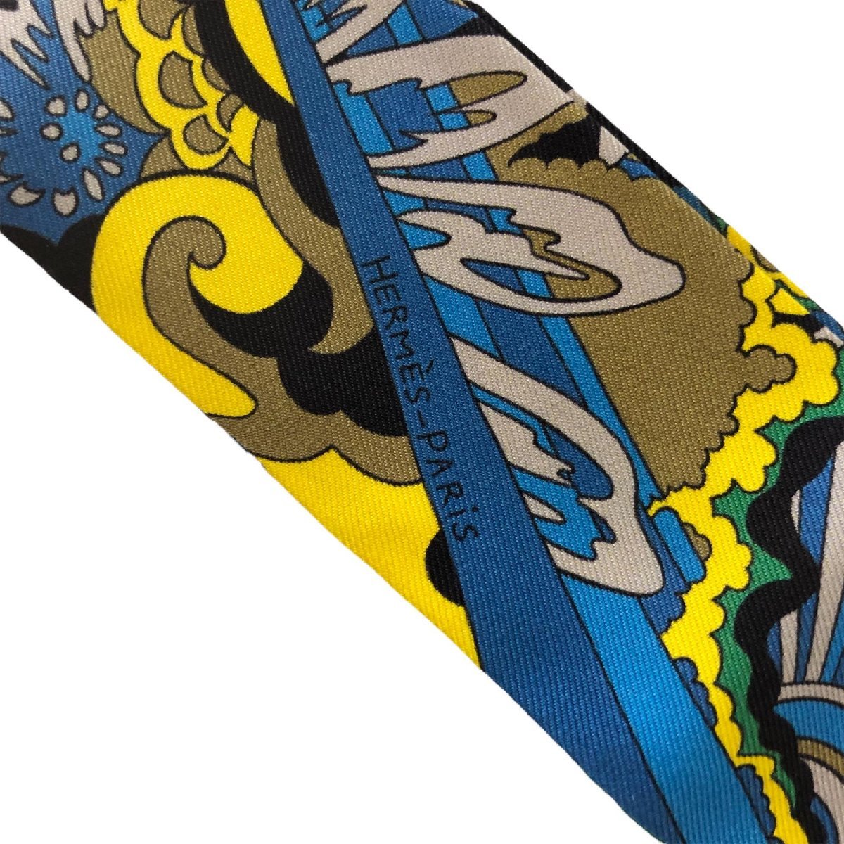 ツイリー HERMES エルメス Bandana 空と海の間 mer et Ciel Entre 
