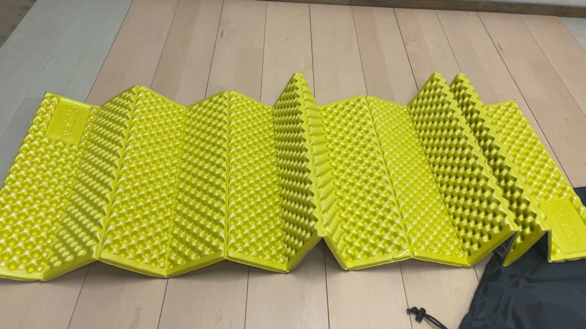 良品中古 THERMAREST サーマレスト Zライト ソル シルバー/レモン R