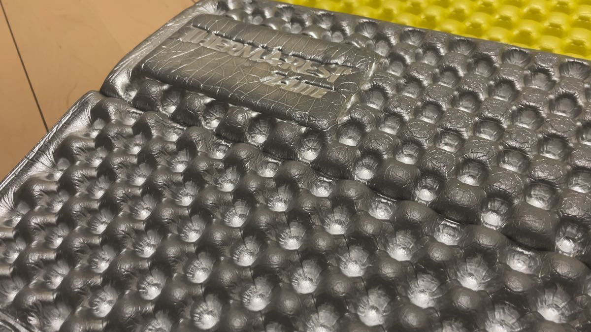 良品中古 THERMAREST サーマレスト Zライト ソル シルバー/レモン R