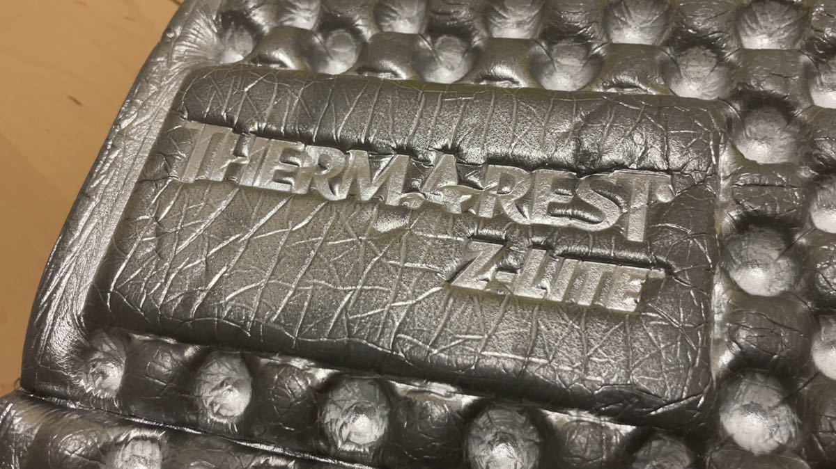 良品中古 THERMAREST サーマレスト Zライト ソル シルバー/レモン R