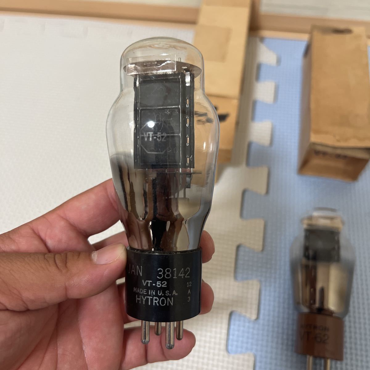 JAN VT-52 HYTRON VT-62 真空管 通電確認 ジャンク（1）(真空管)｜売買
