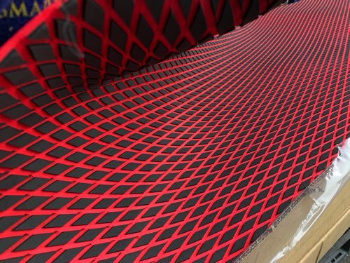 | BEE x PWCの床に！BEEオリジナル・EVAマット・230&frasl;70cm・レッドｘブラック BEEオリジナル限定カラー&frasl;RED Black &frasl;EVAマット230&frasl;70cm EVA オリジナルEVAマット・限定カラー・最終入荷品です。このカラーの EVAノンスリップマット230&frasl;70cm 特注カラーEVAマット、在庫限りの販売です。次回の入荷は未定 70cm EVAダイヤカット・ノンスリップマット・230 SUP&frasl;FRP艇&frasl;PWC用 BOAT&frasl;HAIBO 1:59まで