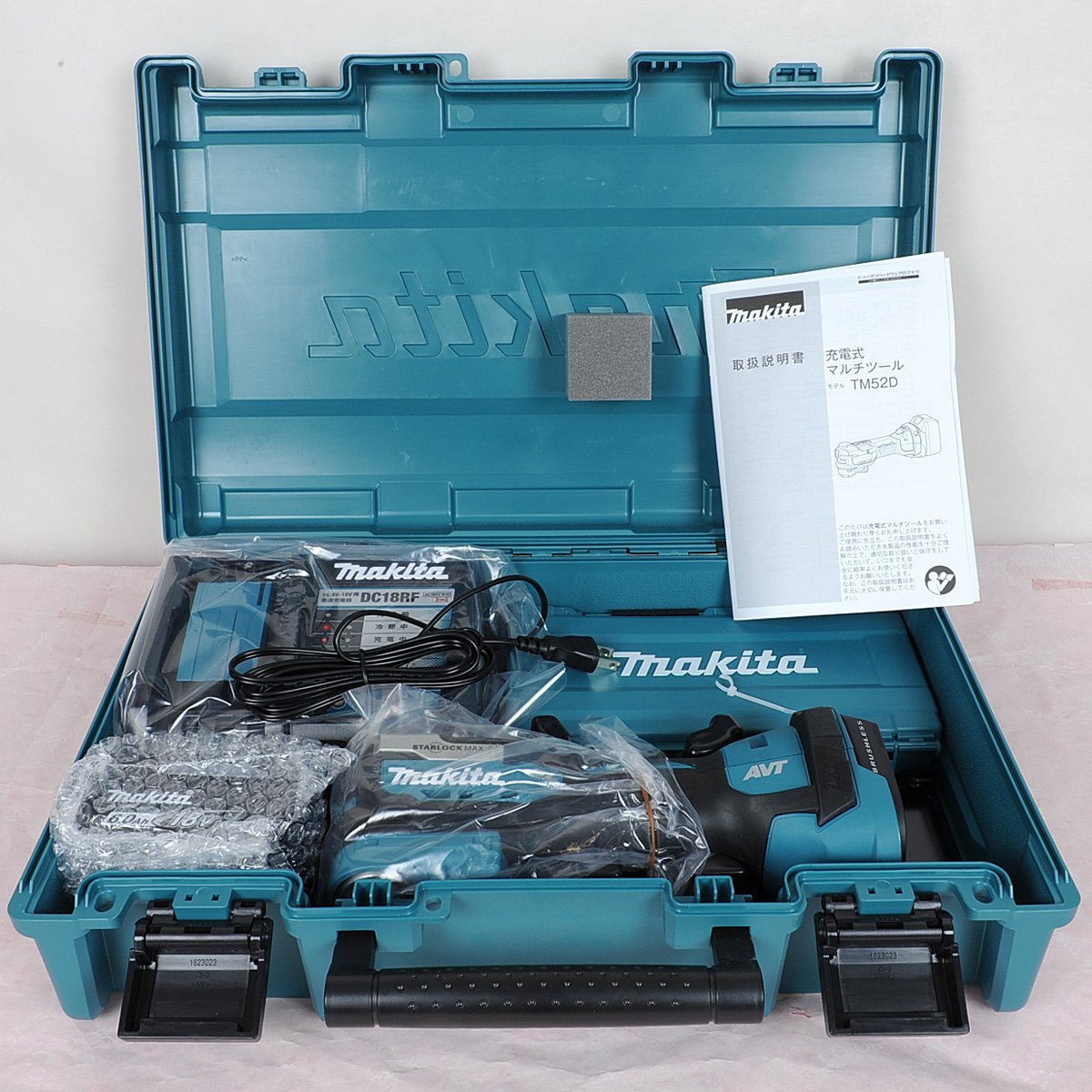 未使用 マキタ 充電式マルチツール TM52DRG 青 18V 6.0Ah 送料無料 