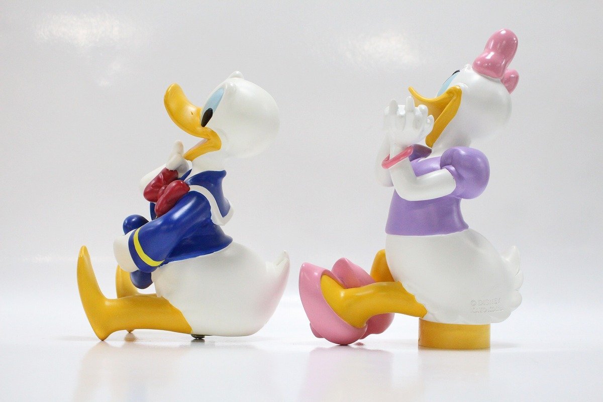 ドナルド デイジー ベンチ プランター スタンド 加藤工芸 ディズニー 置物 オブジェ かわいい 7 D069 1 160 その他 売買されたオークション情報 Yahooの商品情報をアーカイブ公開 オークファン Aucfan Com