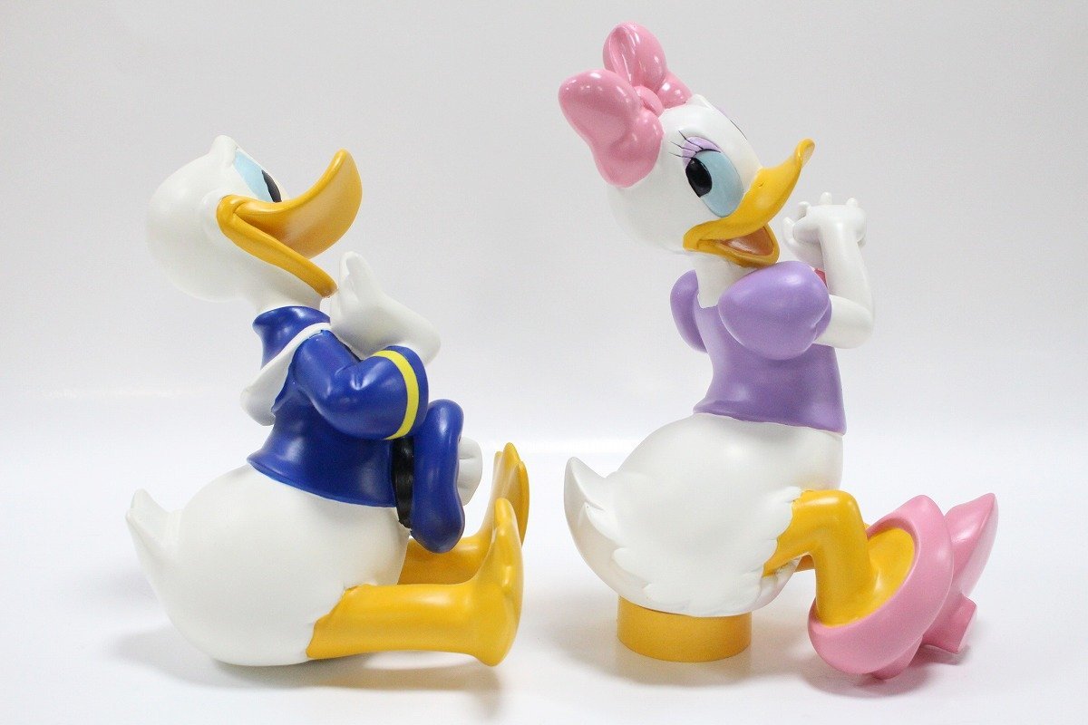 ドナルド デイジー ベンチ プランター スタンド 加藤工芸 ディズニー 置物 オブジェ かわいい 7 D069 1 160 その他 売買されたオークション情報 Yahooの商品情報をアーカイブ公開 オークファン Aucfan Com