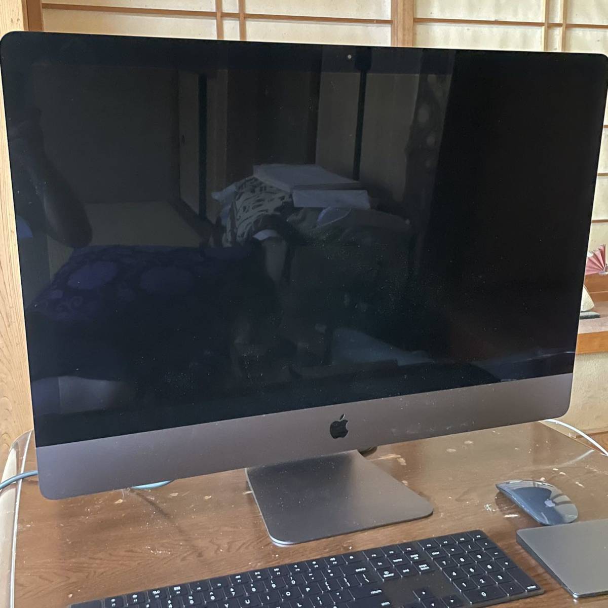 iMac Pro 2017 18コア Xeon W/128GB/2TB/Radeon Vega 64(16GB) US