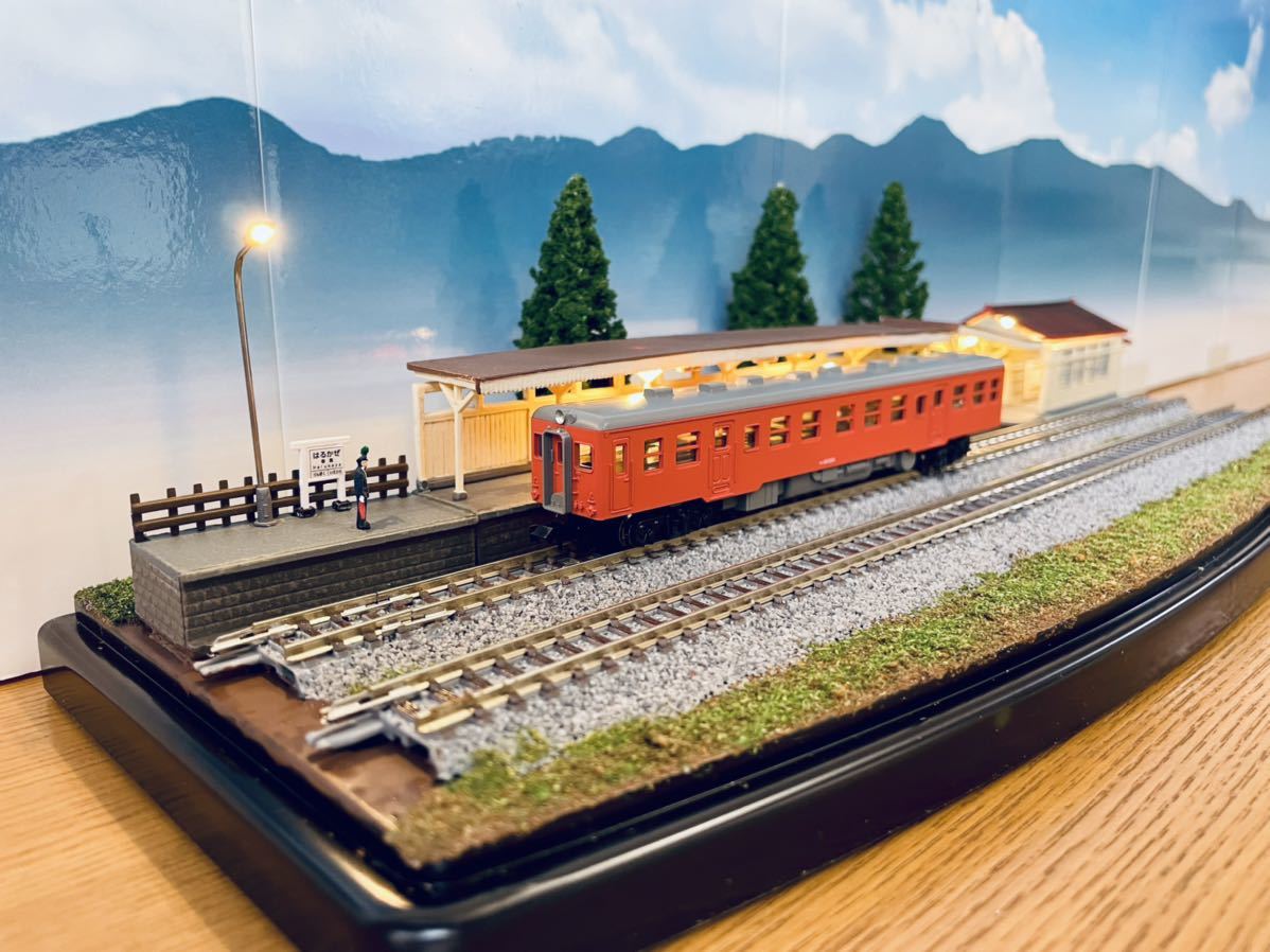 値下げ　新品　鉄道模型　Nゲージ　ジオラマ　昭和ローカルホーム　展示台　走行可能　LED電飾　クリアケース付　TOMIX ディスプレイケース