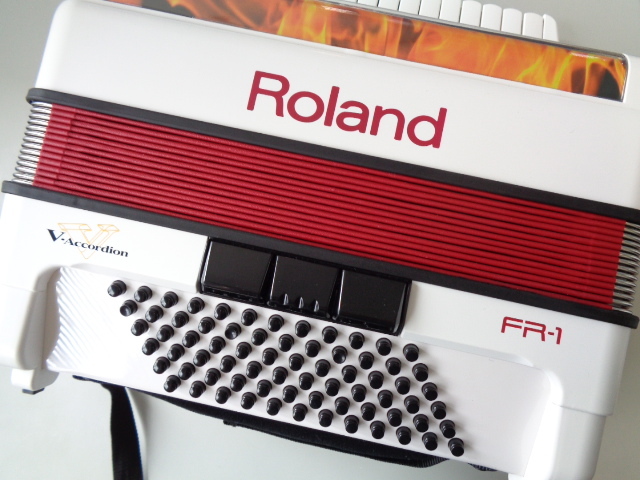 美品 動作確認済み Roland ローランド V-Accordion FR-1 V
