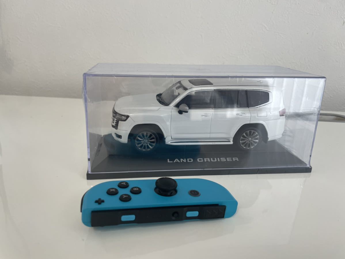 ランクル 300 ミニカー プレシャスホワイトパール パール ホワイト 30