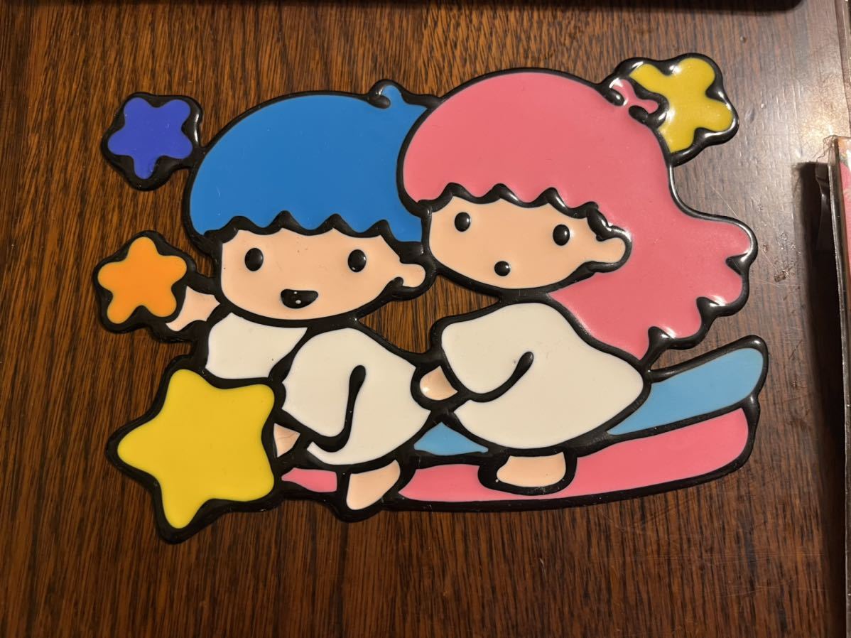昭和レトロ　キキララ、アラレちゃん　千代紙　ツインズスターのステンドゴムシール？　バイキンくんのカンペンケース_2