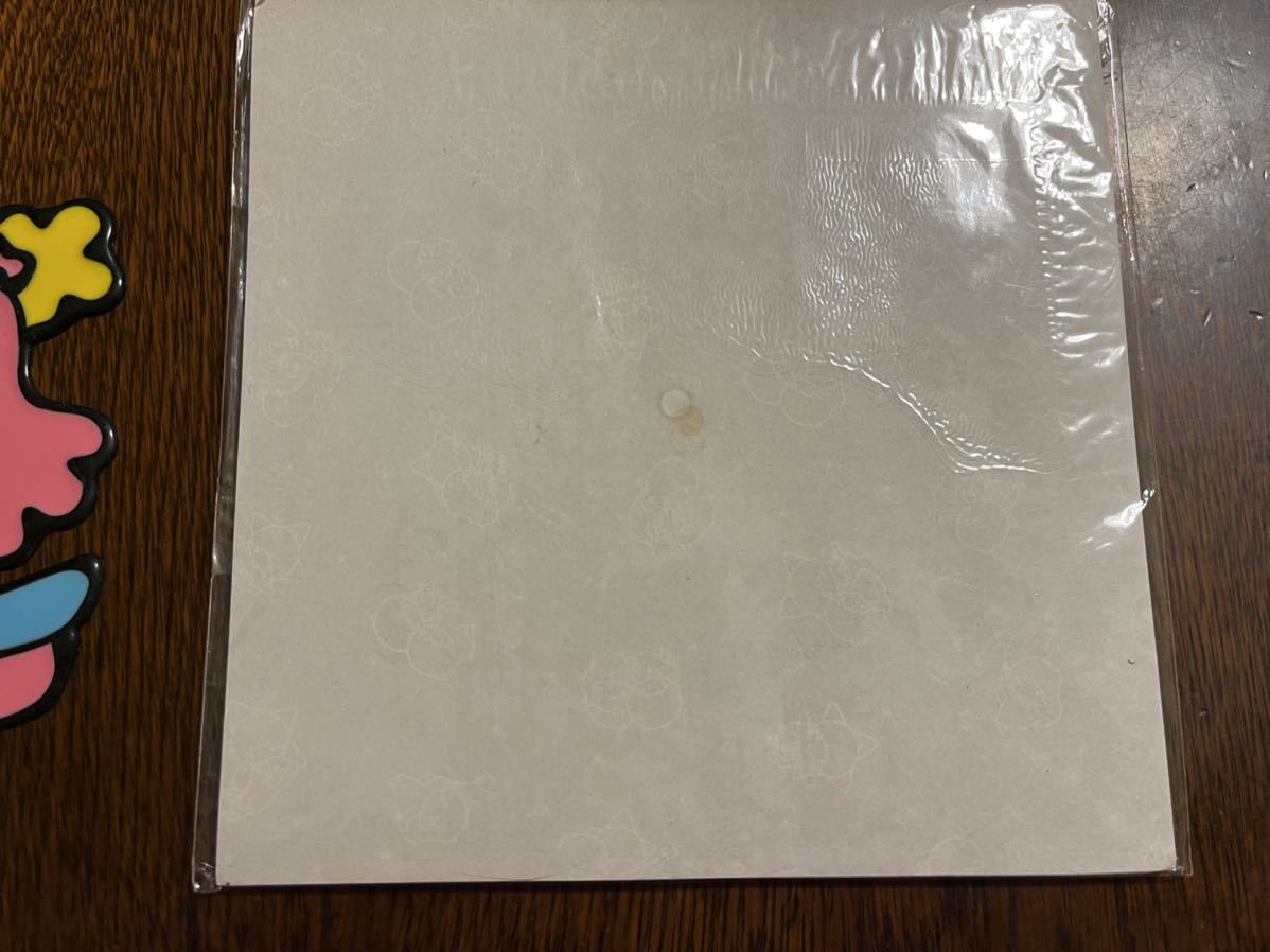 昭和レトロ　キキララ、アラレちゃん　千代紙　ツインズスターのステンドゴムシール？　バイキンくんのカンペンケース_5