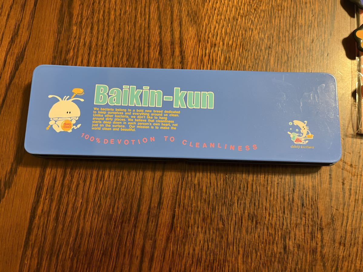 昭和レトロ　キキララ、アラレちゃん　千代紙　ツインズスターのステンドゴムシール？　バイキンくんのカンペンケース_8