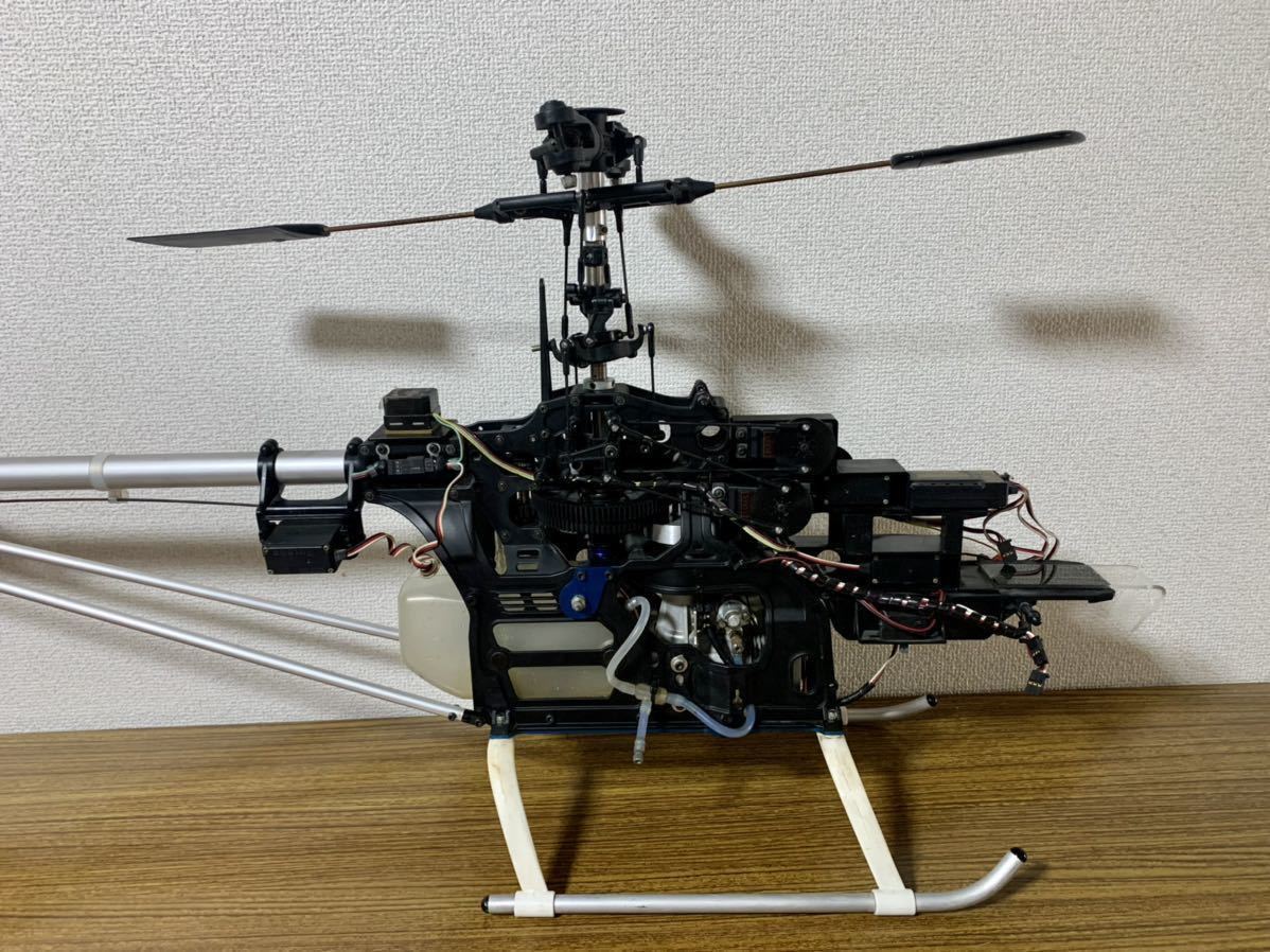 ヒロボ HIROBOシャトル SCEADU エボリューション 50 ラジコン
