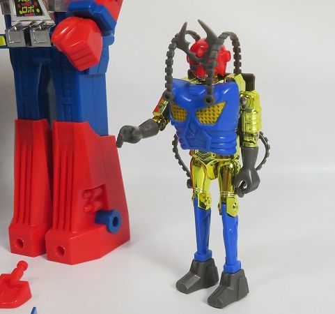 #旧タカラ #ミクロマン #パンチロボ #ハンマータイプ #アントニオ #金 Yahoo!オークション -「ミクロマンパンチ」の落札相場・落札価格