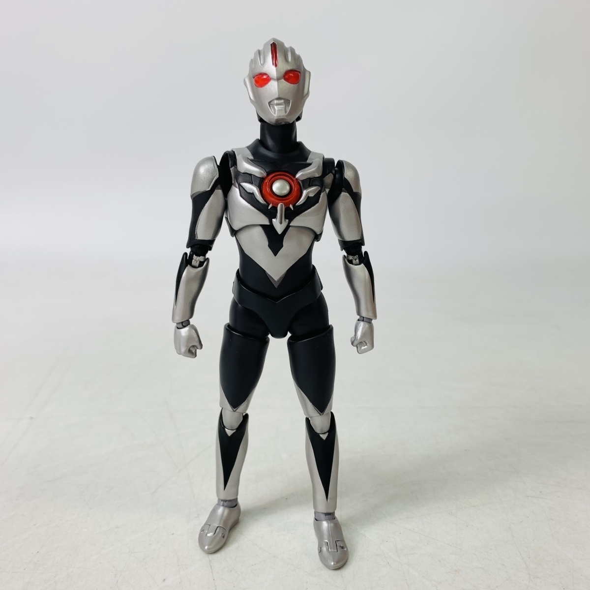 激レア 中古品 S.H.Figuarts ウルトラマンR/B ルーブ ウルトラマンオーブ