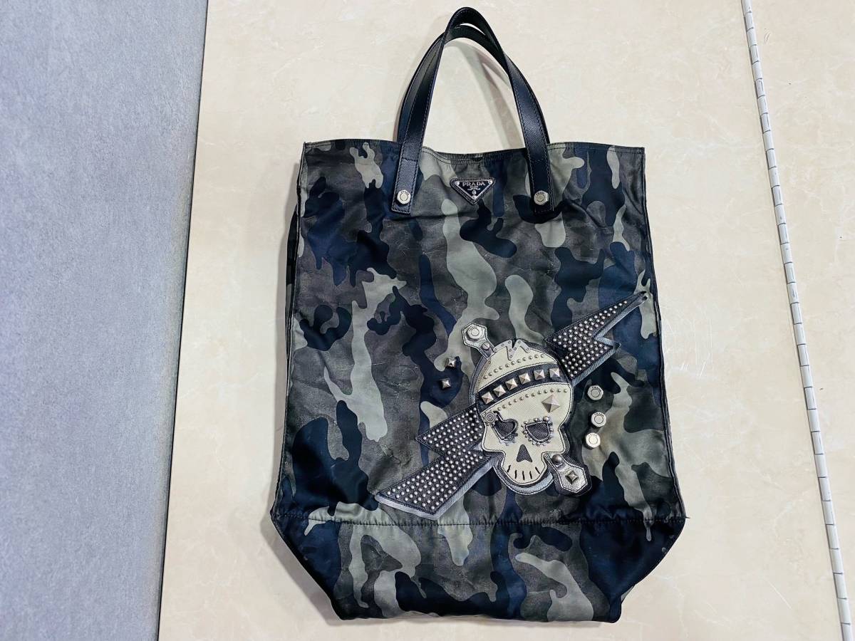 新品，100%新品 1円 PRADA プラダ スカル ドクロ 骸骨 トートバッグ ナイロン スタッズ ブラック 黒 レザー ナイロンバッグ(トートバッグ)｜売買されたオークション情報、yahooの商品情報をアーカイブ公開 - オ かばん、バッグ