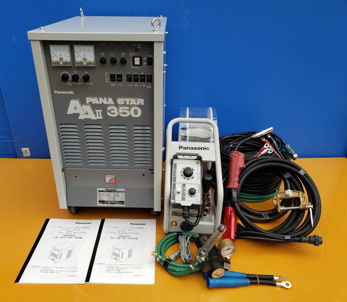 パナソニック 半自動溶接機 YD-200A 三相200V 【公式通販】