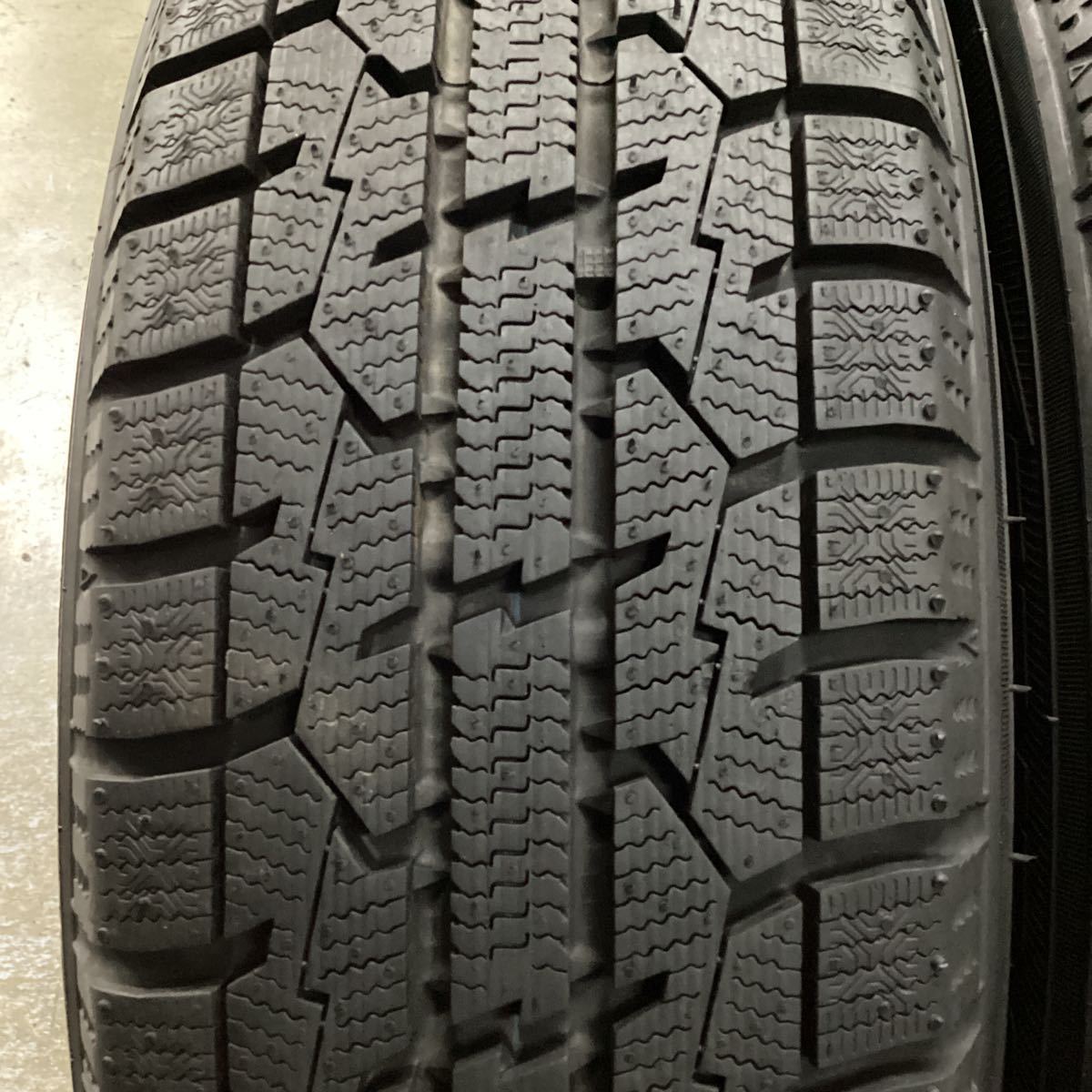 155/65R14 TOYO GARIT GIZ 2021年製 スタッドレスタイヤ 2本[SK-0591
