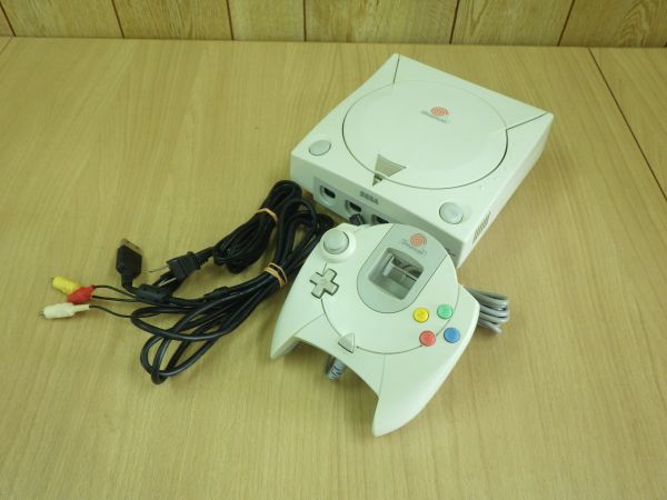  SEGA セガ Dreamcast ドリームキャスト ゲーム機本体セット 電源ケーブル/接続ケーブル/コントローラ付 HKT-3000 2(本体、アクセサリー)｜売買されたオークション情報、yahooの商品情報をアーカイ サターン