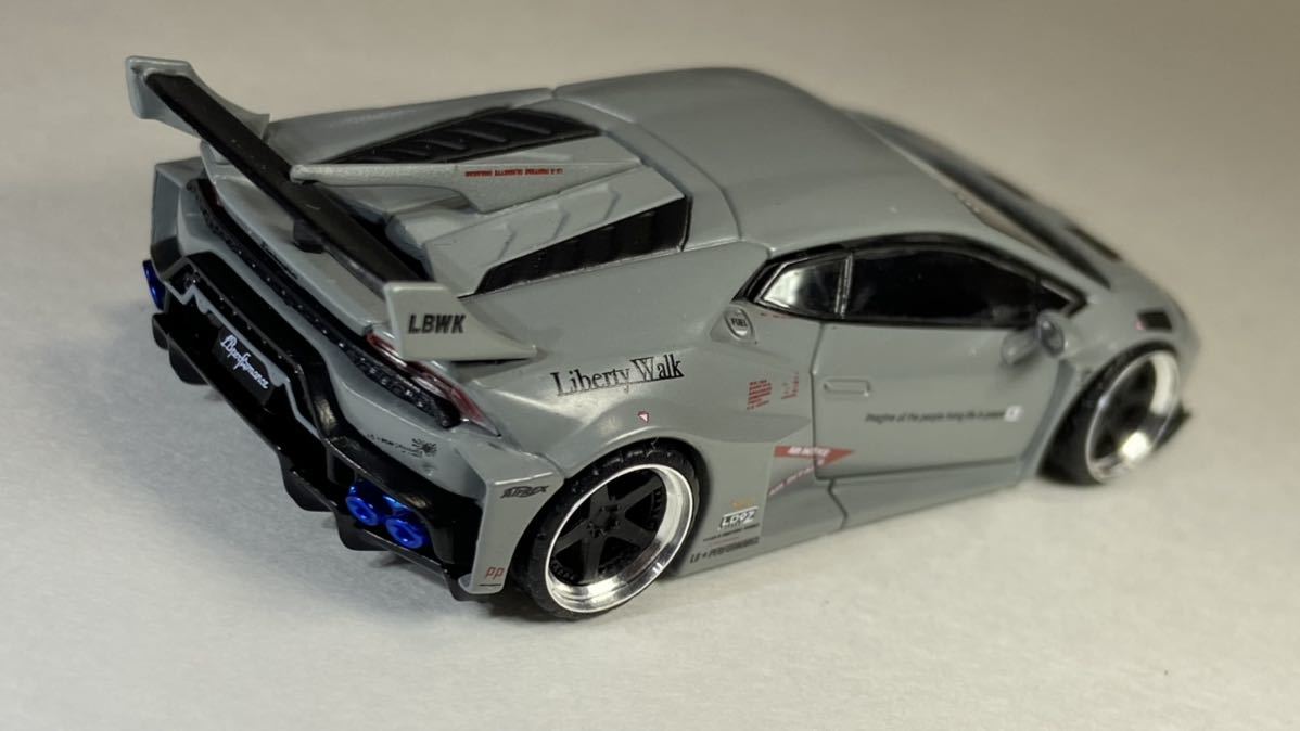 1/64 改 LB works lamborghini Huracan 車高単 アルミ製 深リム