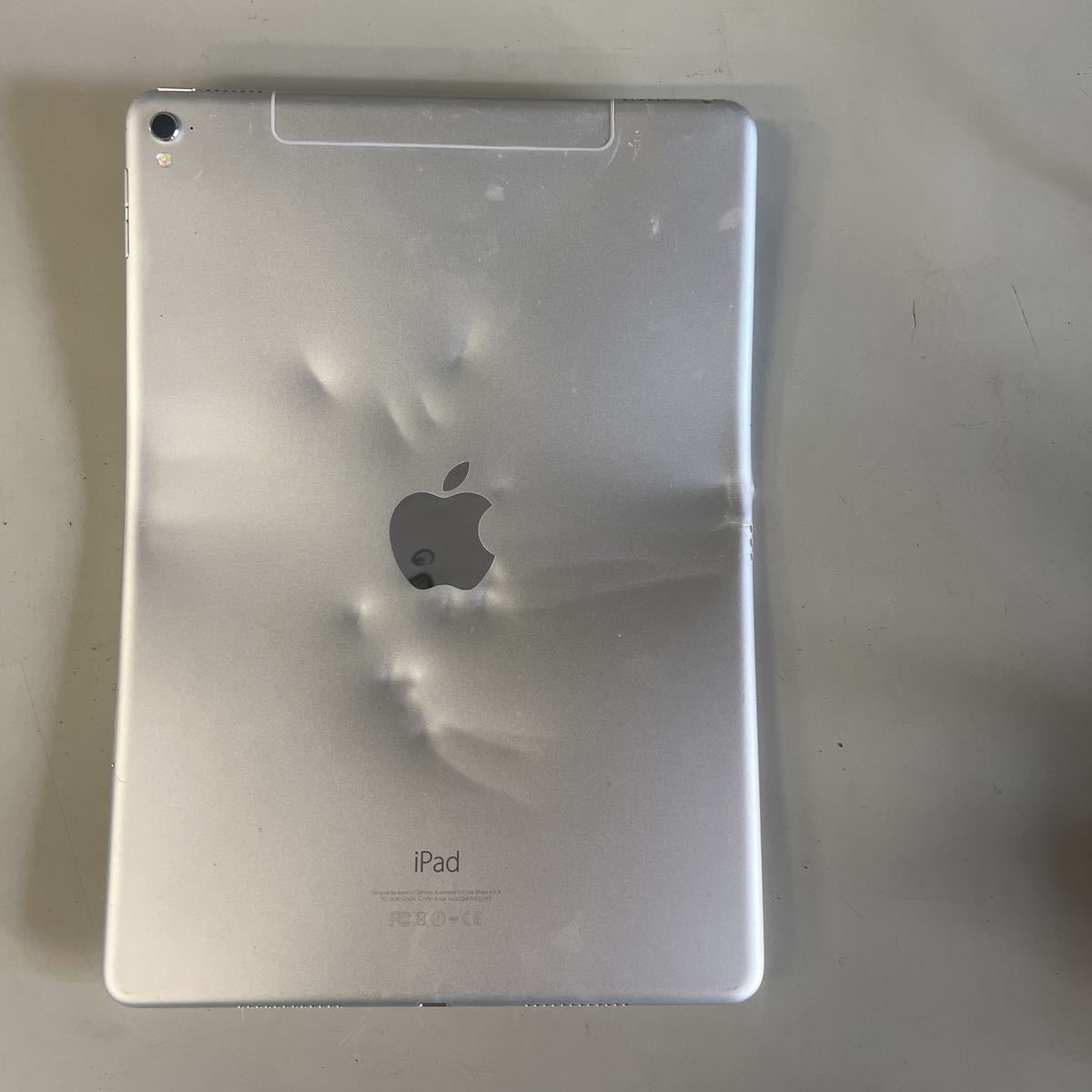 Apple iPad Pro 9.7in A1674 ジャンク(iPad本体)｜売買された