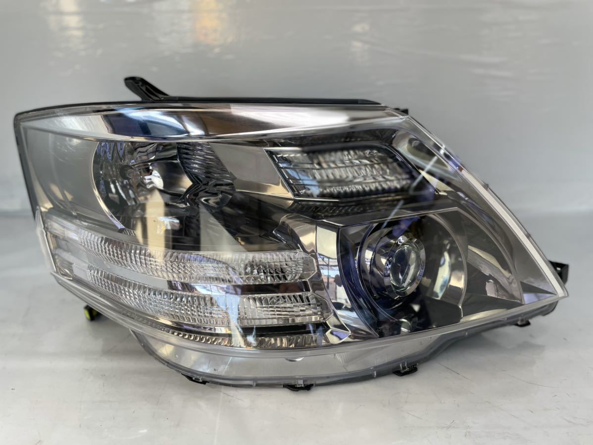 美品 割れ無 点灯OK ANH10W 後期 アルファード 純正 HID ヘッドライト