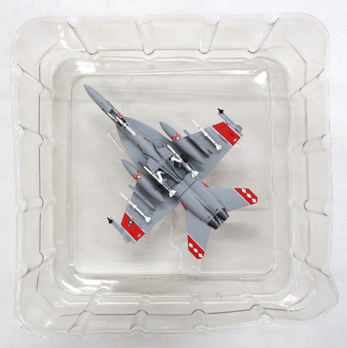 ヘルパ 1/200 F/A-18 VFA-102 ダイアモンドバックス 記念塗装 Hobby