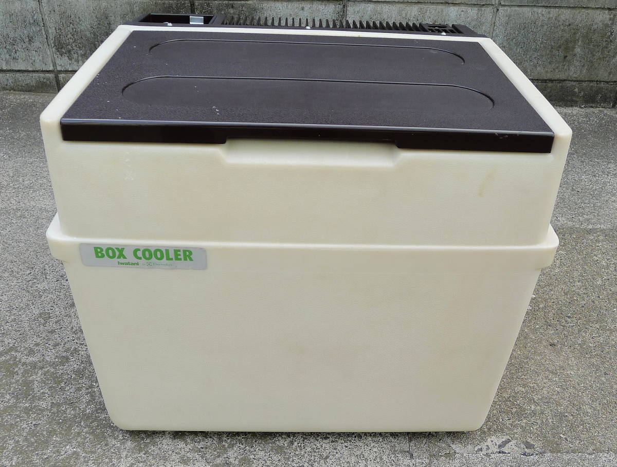 Iwatani Box Cooler RC-165型 イワタニ ポータブル・3ウェイ冷蔵庫 