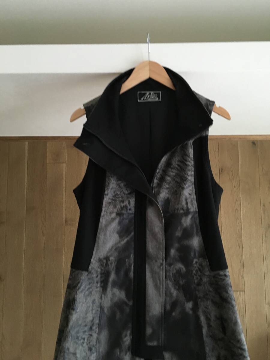 美品 エイココンドウEIKO KONDO コート42