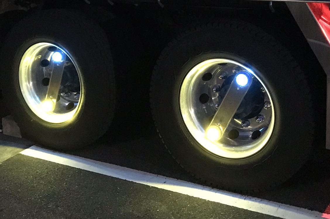 ホイールマーカーリモコン式 爆光LED 乾電池式 リモコン操作 タイマー 