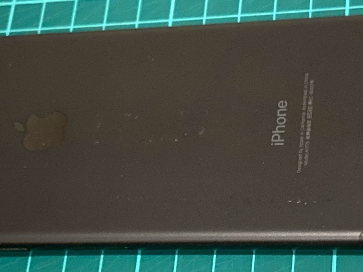 ☆ iPhone 7 SIMロック解除済128GB ブラック ☆
