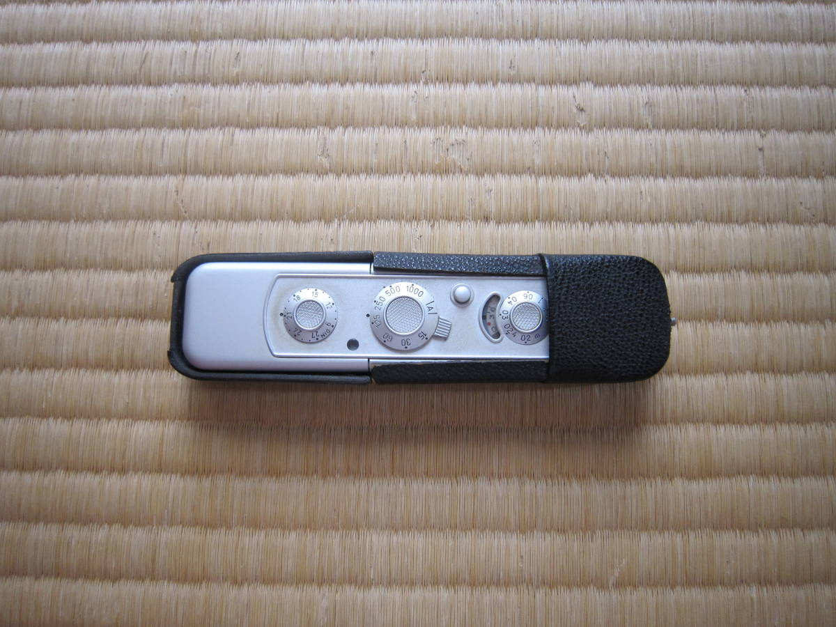 MINOXカメラ　中古品皮ケース付き MINOX F=15mm 小型カメラ ケース付き EC Minox ミノックス MINOX 「minox