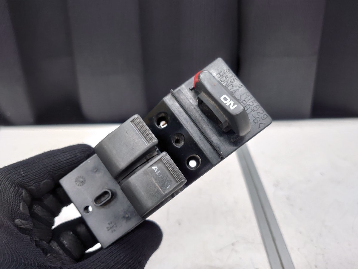 セール，新品 当時物 シビック 純正 パワーウインドウスイッチ 右 EK3 運転席側 純正品 旧車 レア スイッチ EK2 EK4 EK9 タイプR ハッチバック(ホンダ用)｜売買されたオークション情報、yahooの商品情報をアー ホンダ用