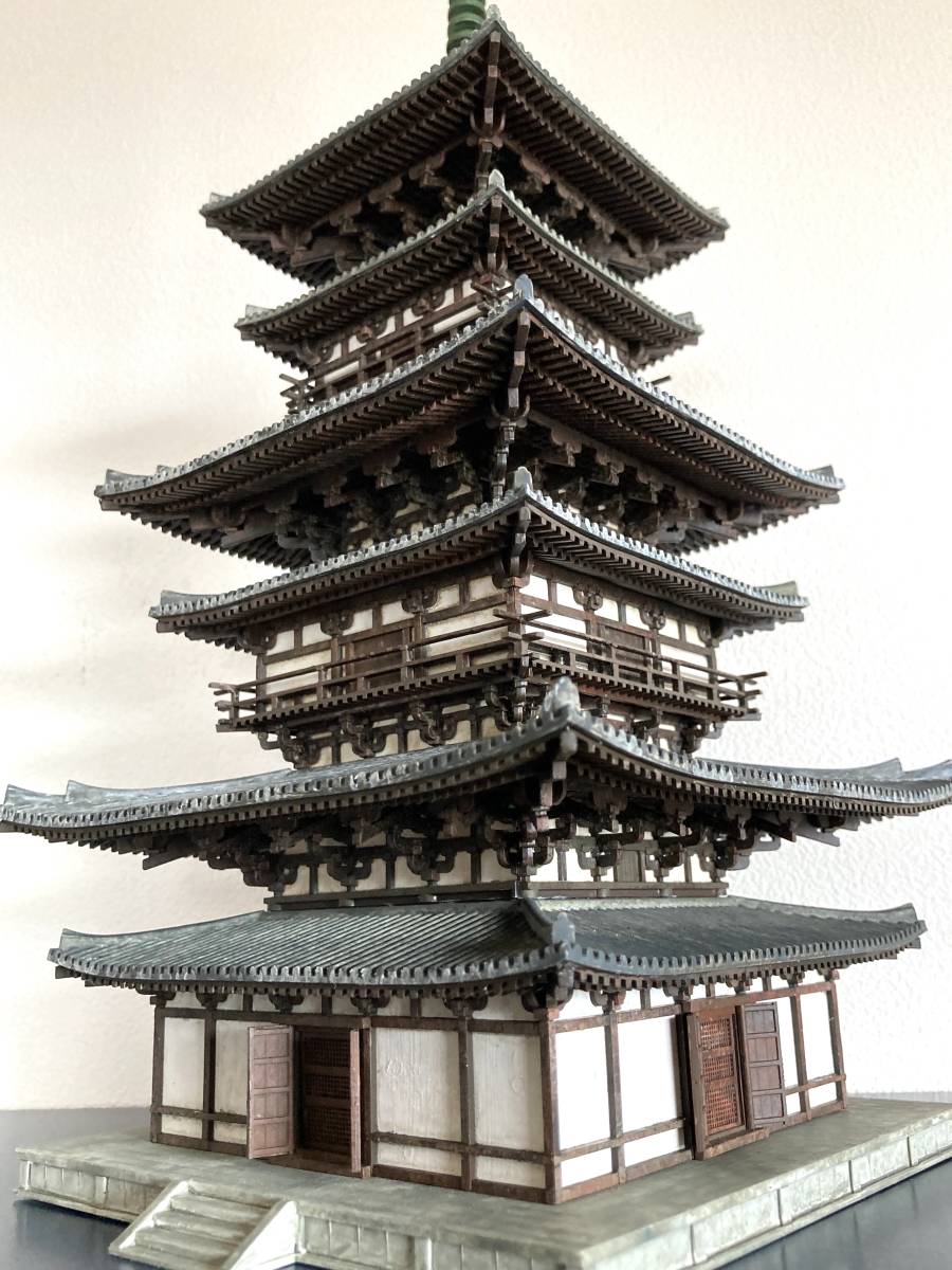 木製 薬師寺東塔模型 専用ケース付き 完成品 【公式通販】