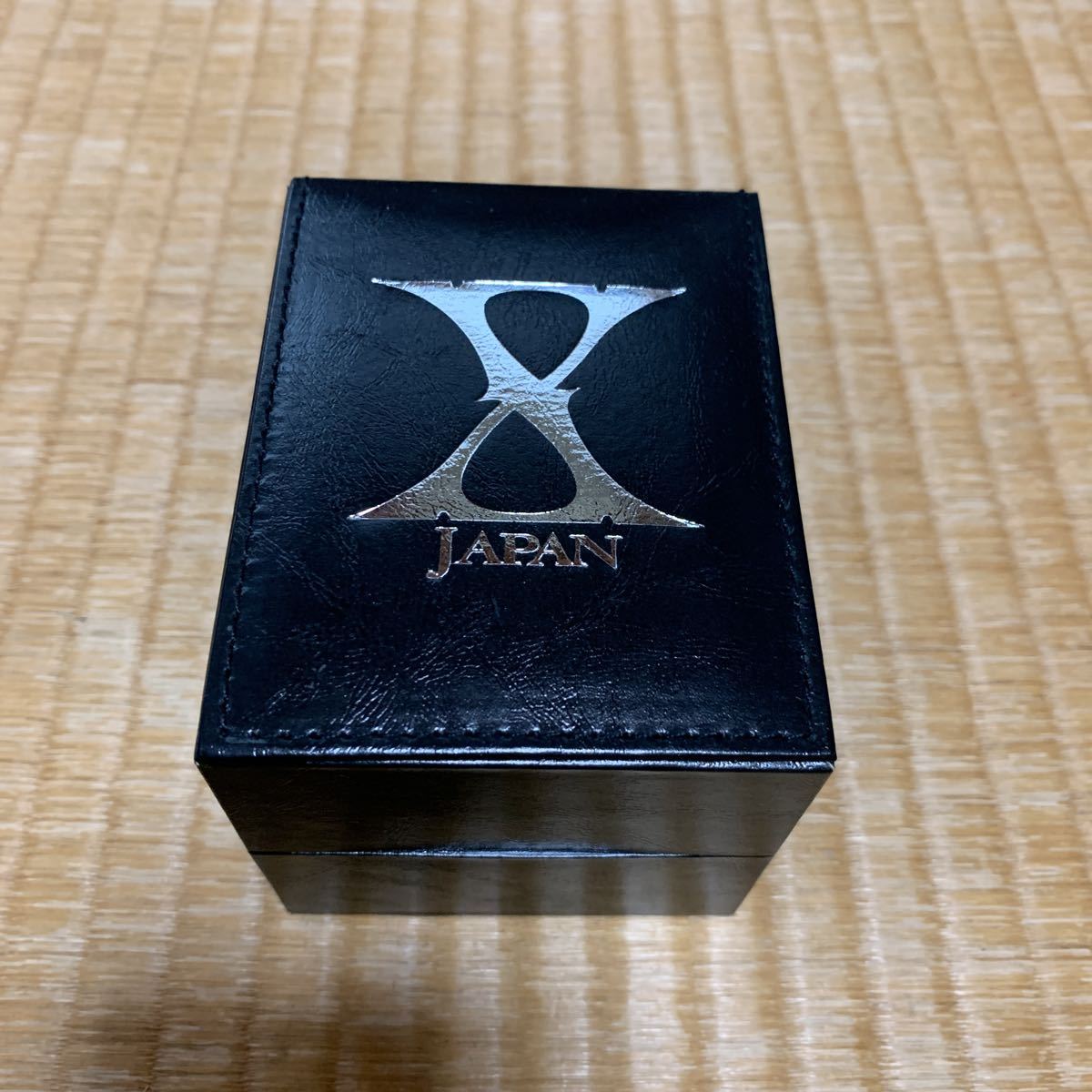 X JAPAN オフィシャルグッズ シリアルナンバー入り BIG腕時計 TYPE A 